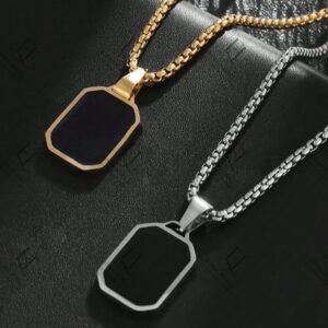 GOLD-PLATED BLACK STONE PENDANT